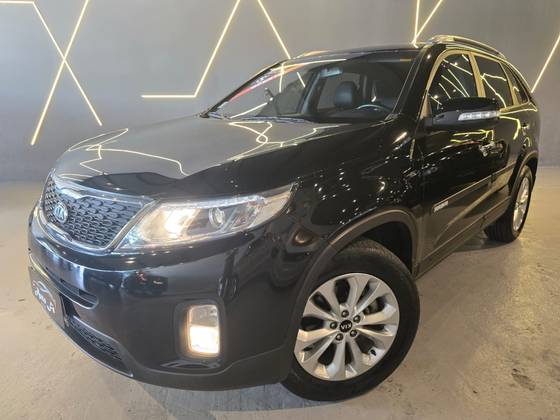 KIA SORENTO 2.4 16V GASOLINA EX AUTOMÁTICO KIA SORENTO 2.4 16V GASOLINA EX AUTOMÁTICO